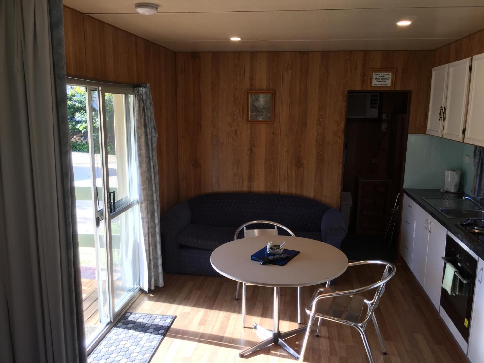 Beachcomber Caravan Park Маллакута Экстерьер фото